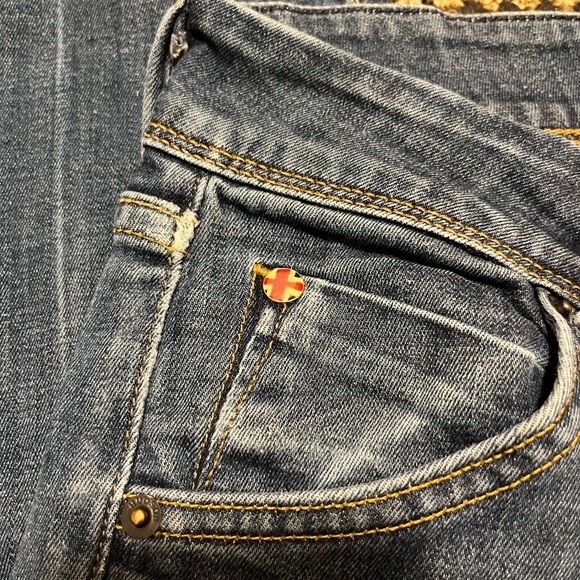 Coolest vintage Hudson jeans!! 🪻 - Picture 2 of 6